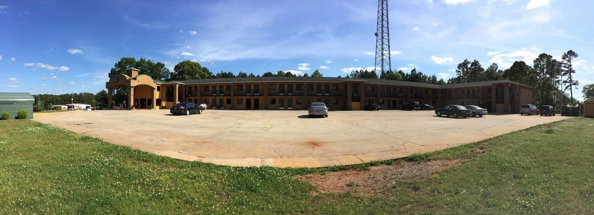 Garden Inn&Suites Hogansville Exterior foto